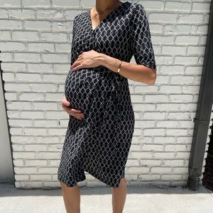 Black maternity dress size small